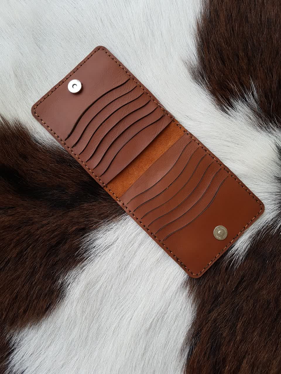 تصویر کیف جاکارتی چرم طبیعی بزی 